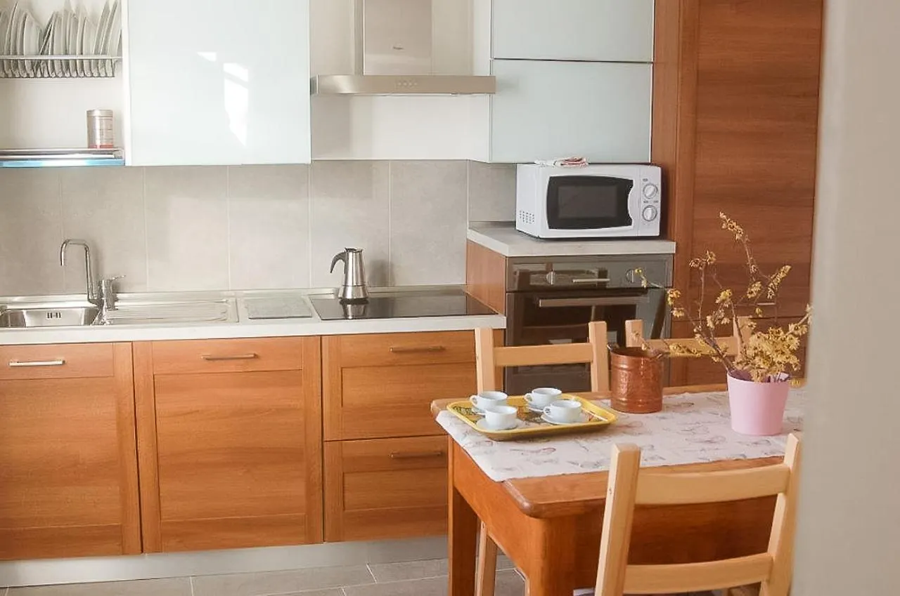 Tre Terre Ferienwohnung Pianello Del Lario