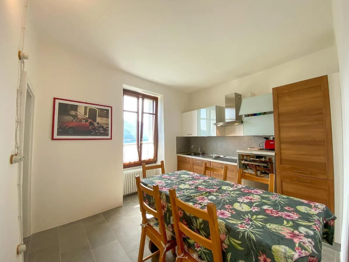 Tre Terre Ferienwohnung Pianello Del Lario Италия