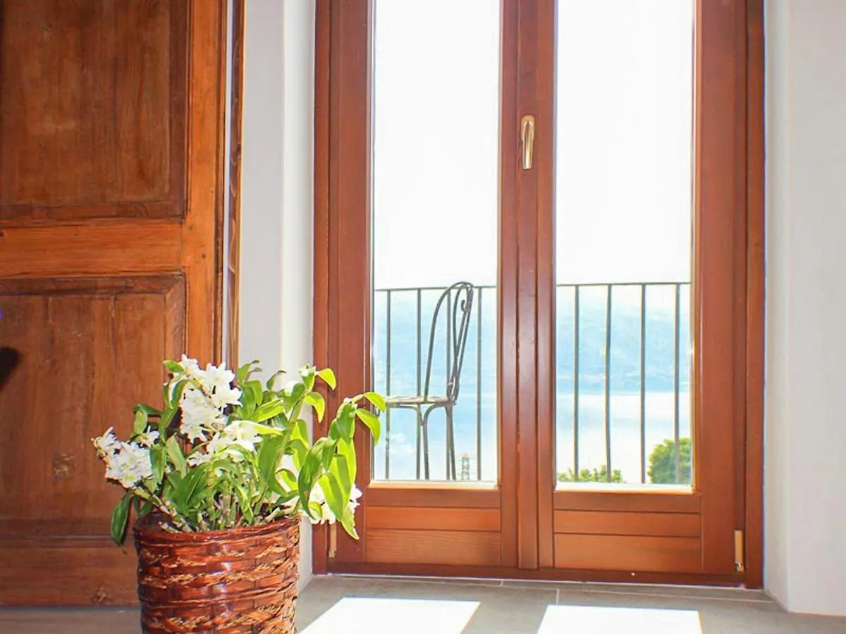 Tre Terre Ferienwohnung Pianello Del Lario 0*,  Италия
